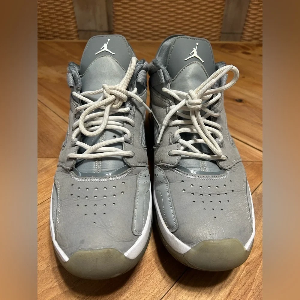 Nike Air Jordan Men's Gray and White Sneakers size 12